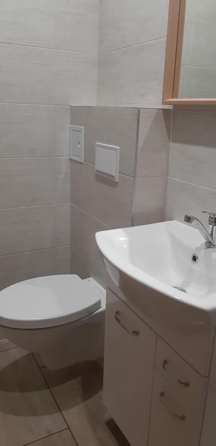 Trim Rooms And Apartments Lovište 外观 照片