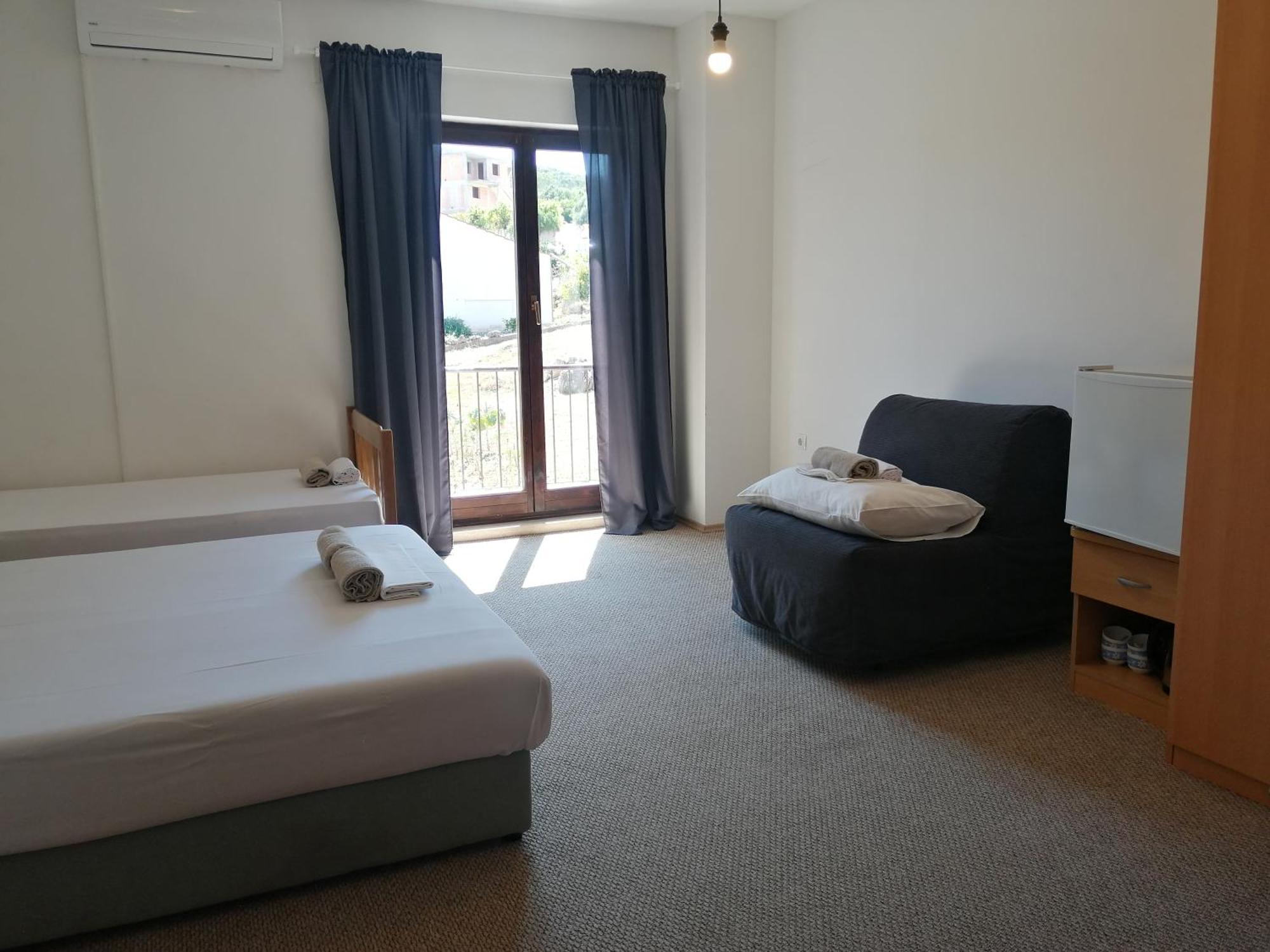 Trim Rooms And Apartments Lovište 外观 照片