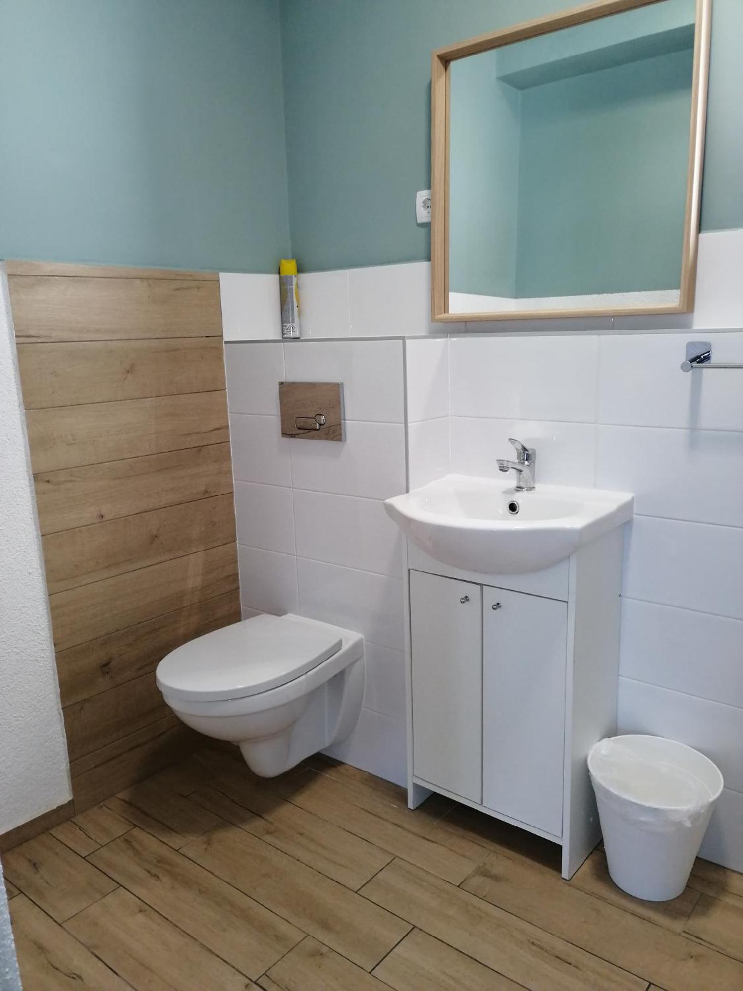 Trim Rooms And Apartments Lovište 外观 照片