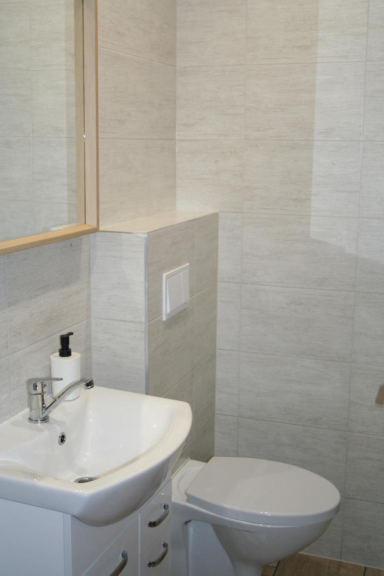 Trim Rooms And Apartments Lovište 外观 照片